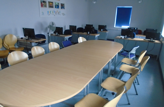 High street library small community room